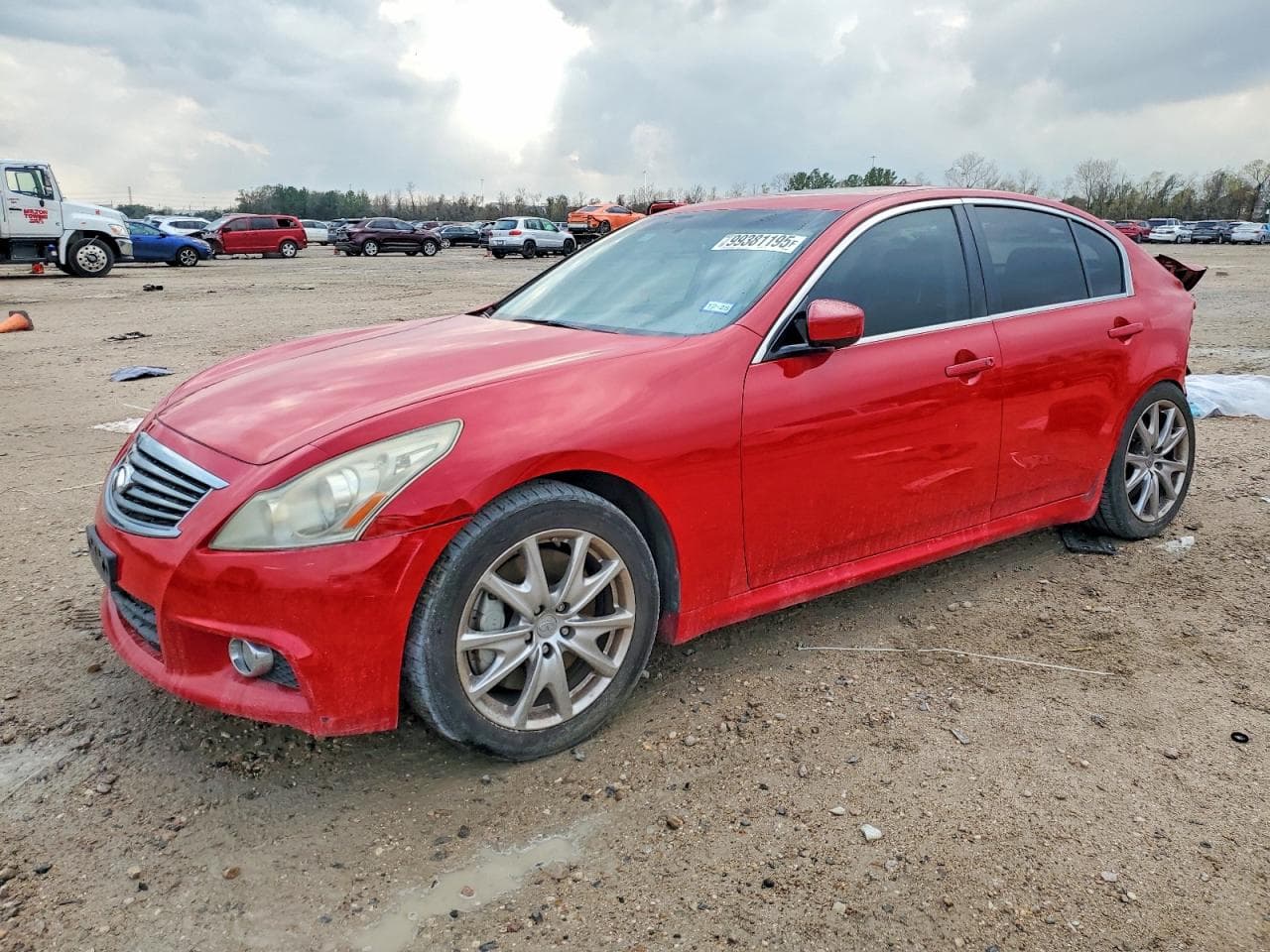 G37