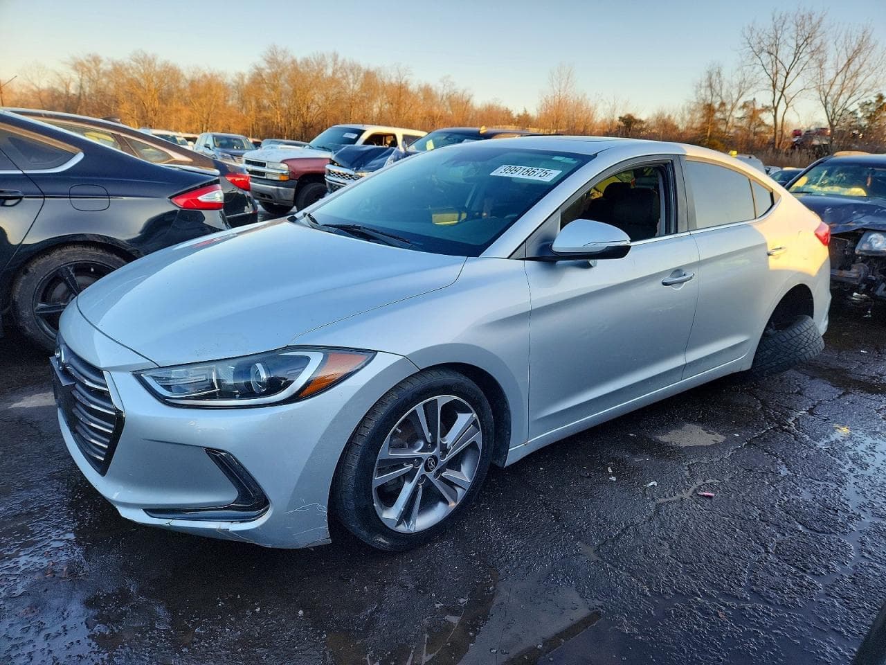 ELANTRA