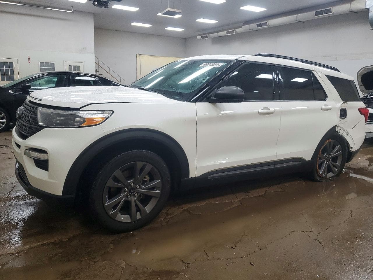 EXPLORER