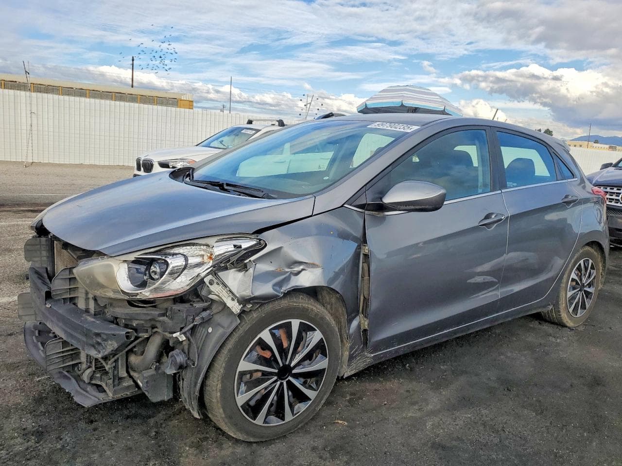 ELANTRA