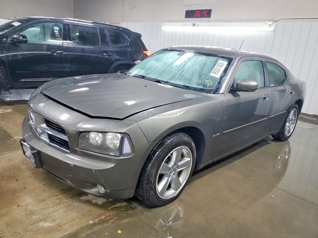 CHARGER R