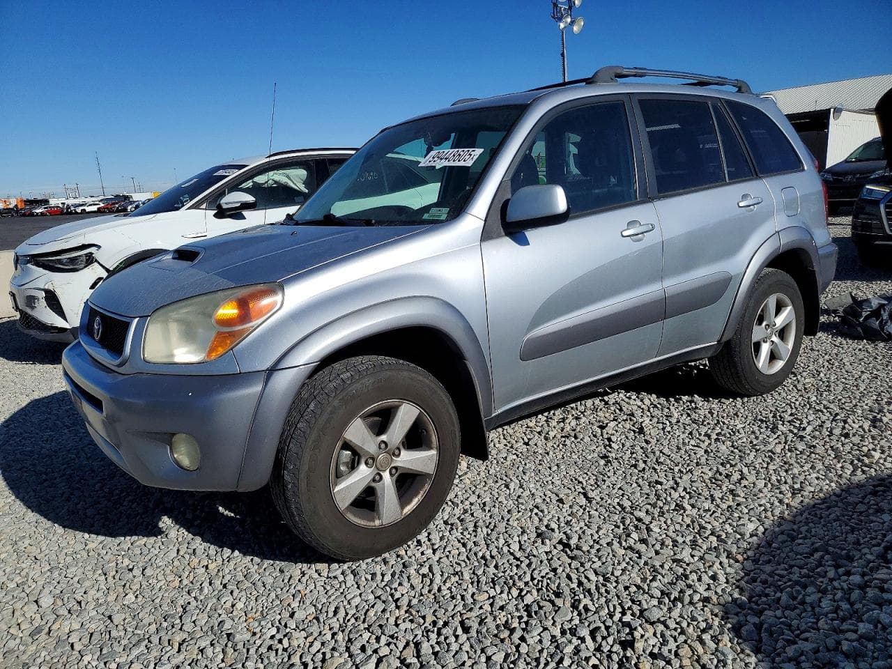 RAV4