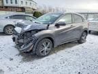 HR-V