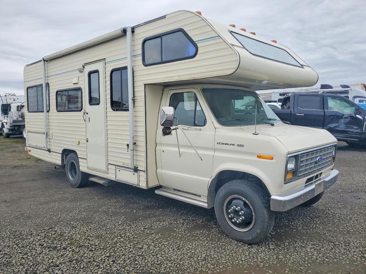 MOTORHOME