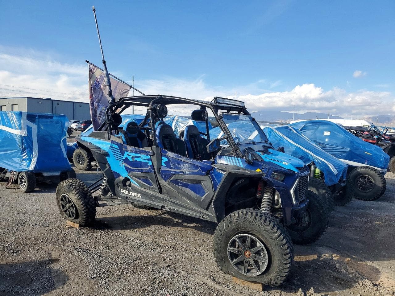 RZR