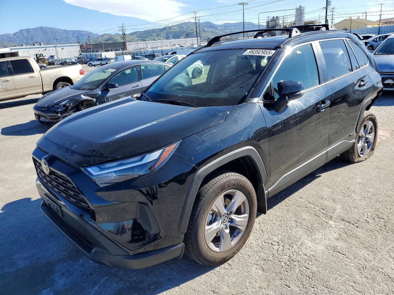 RAV4