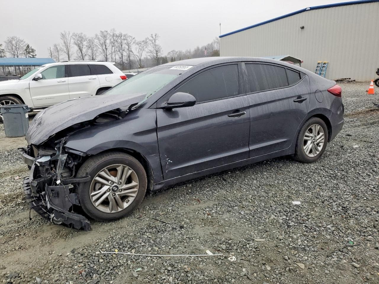 ELANTRA