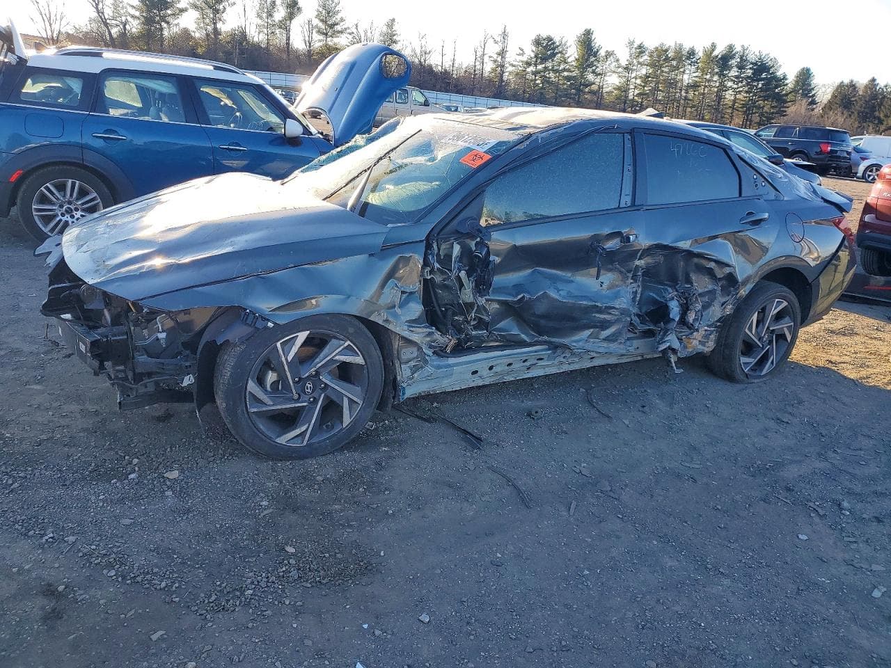 ELANTRA