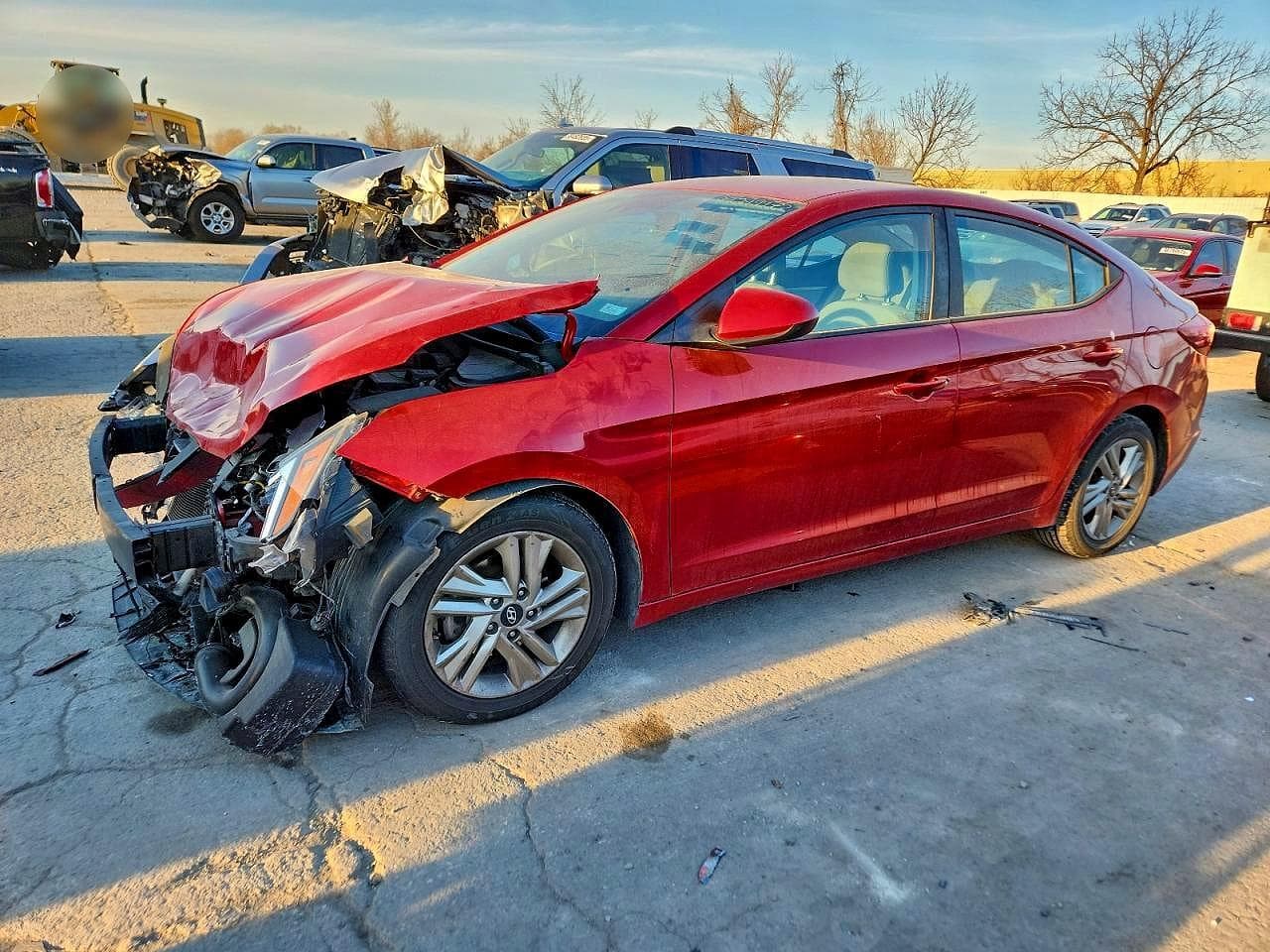 ELANTRA