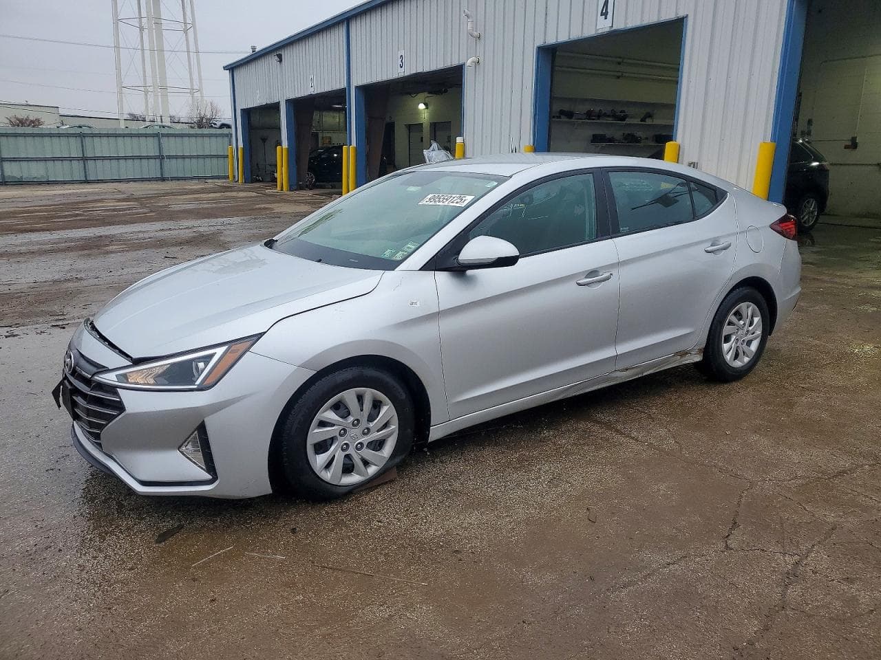 ELANTRA