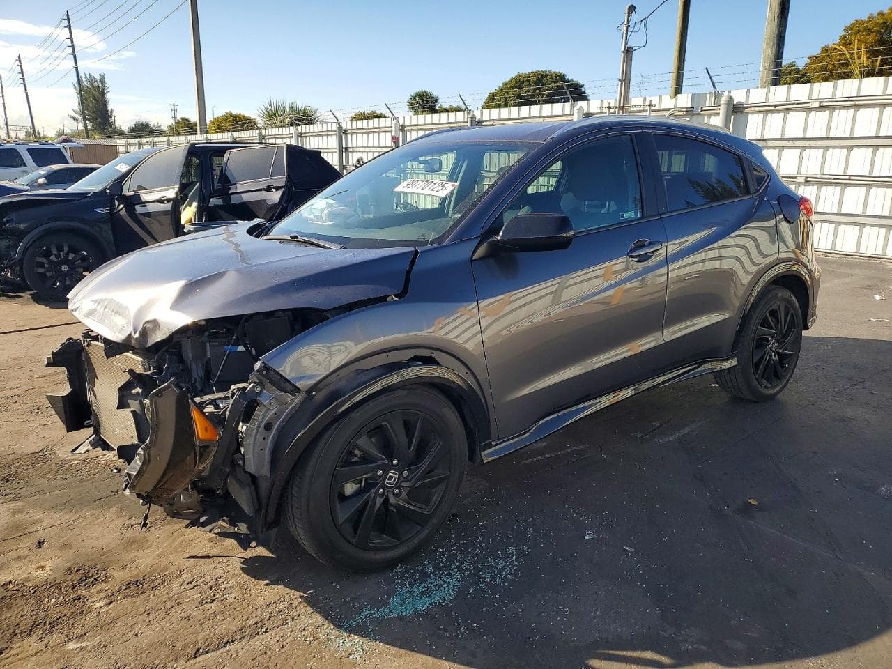 HR-V