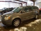 MINIVAN