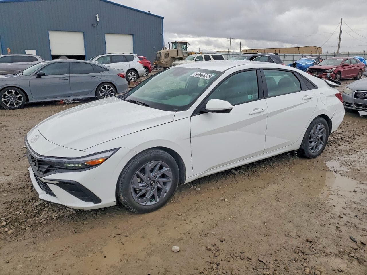 ELANTRA