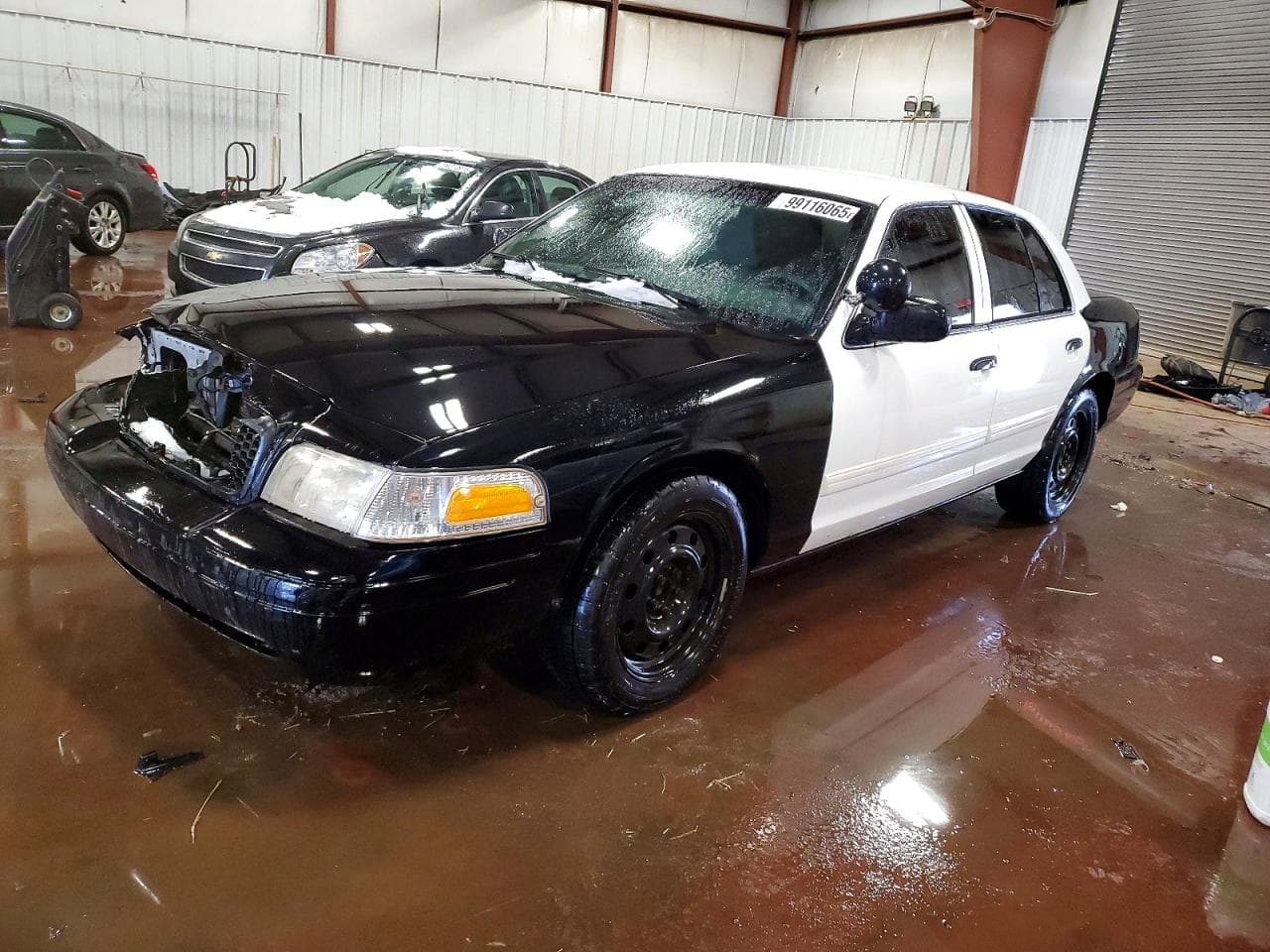 CROWN VIC