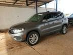 TIGUAN LIM