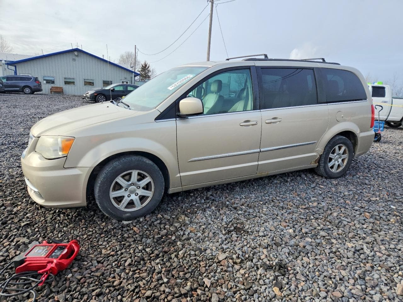 MINIVAN