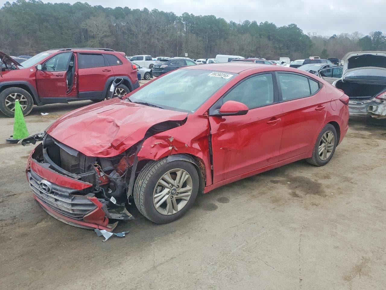 ELANTRA