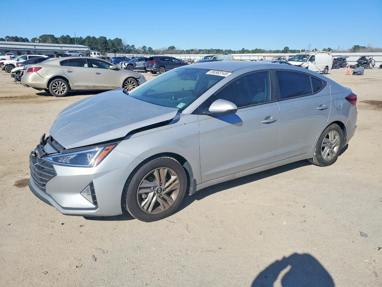 ELANTRA