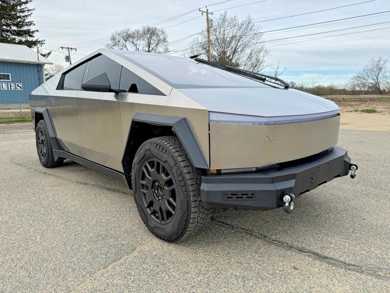 CYBERTRUCK