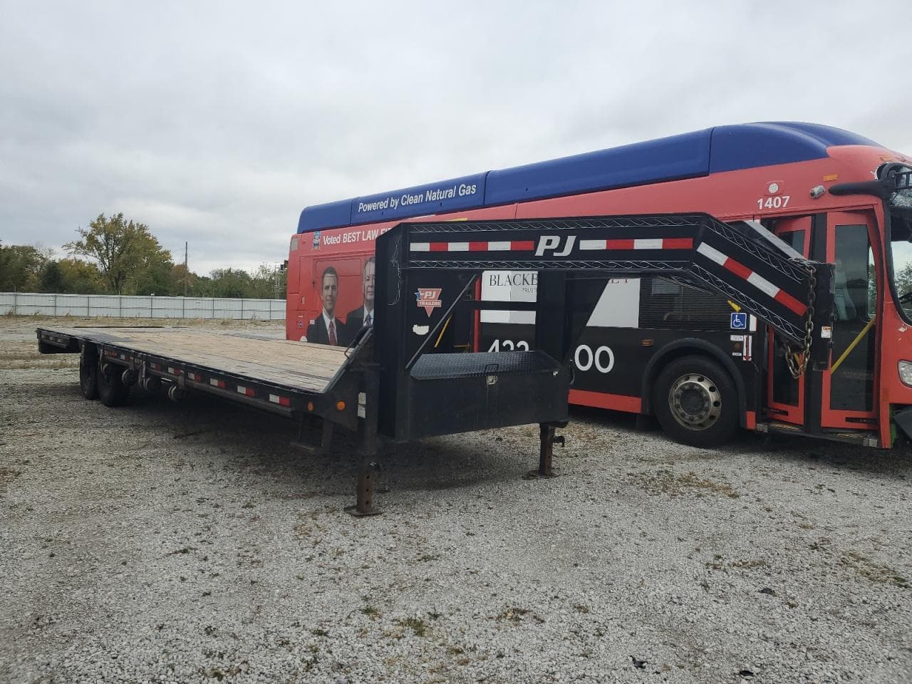 FLATBED TR