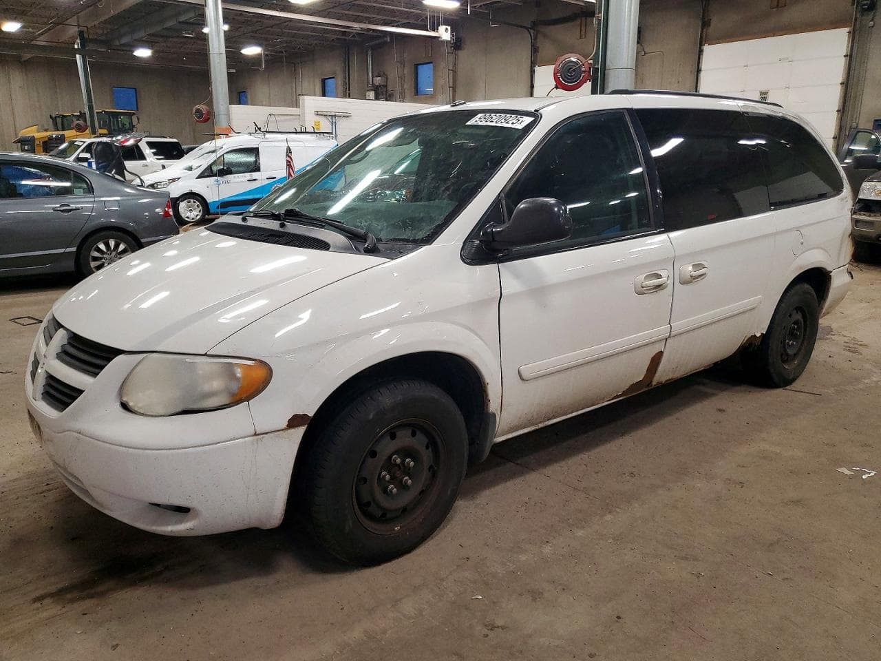 MINIVAN