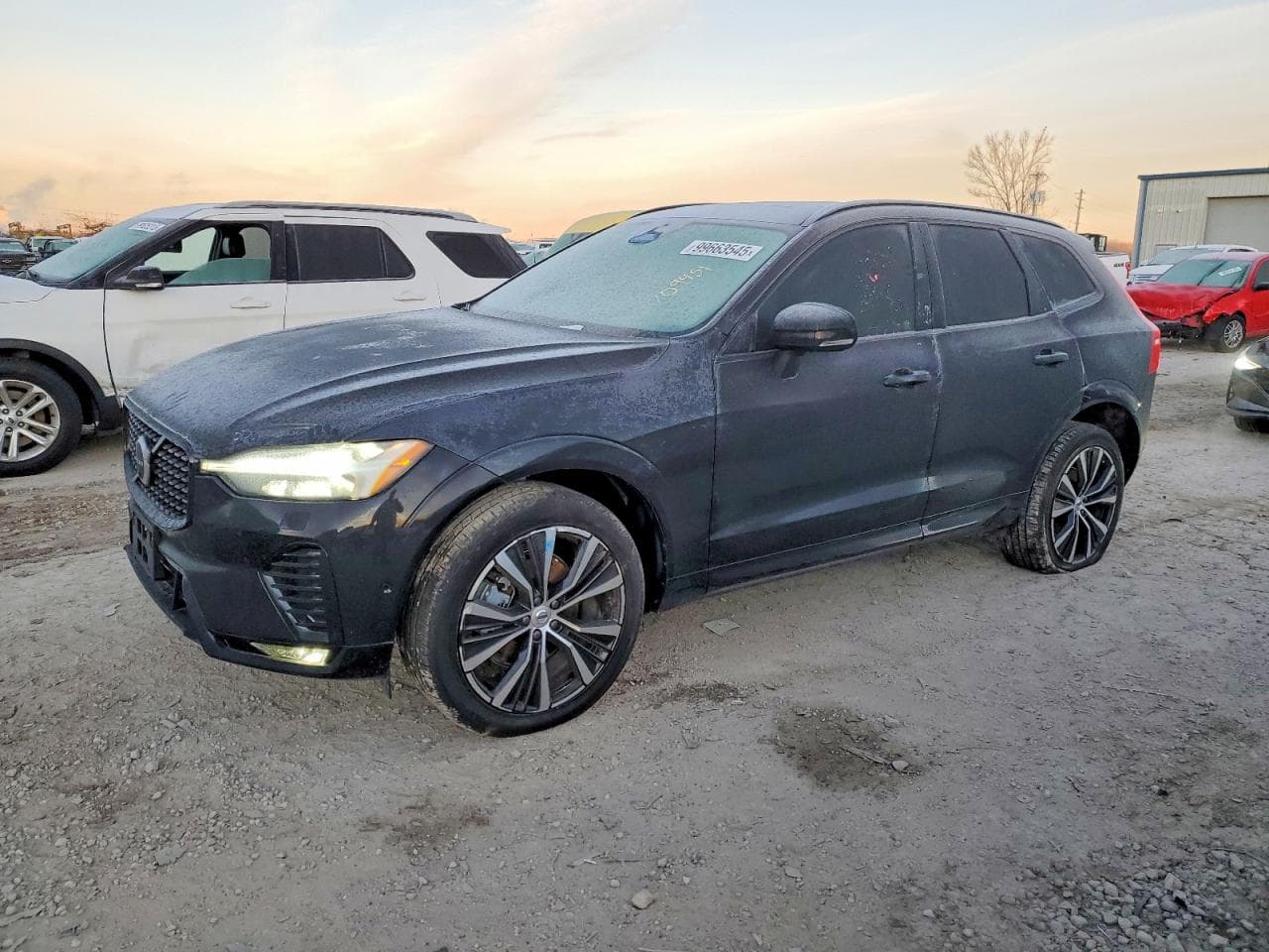 XC60 PLUS