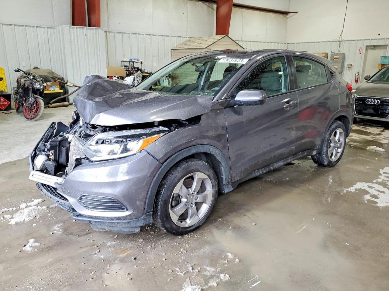 HR-V