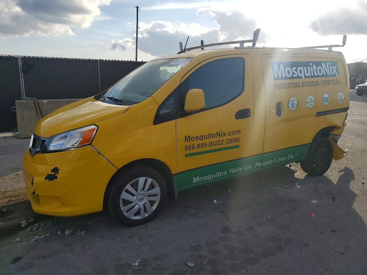 NV200