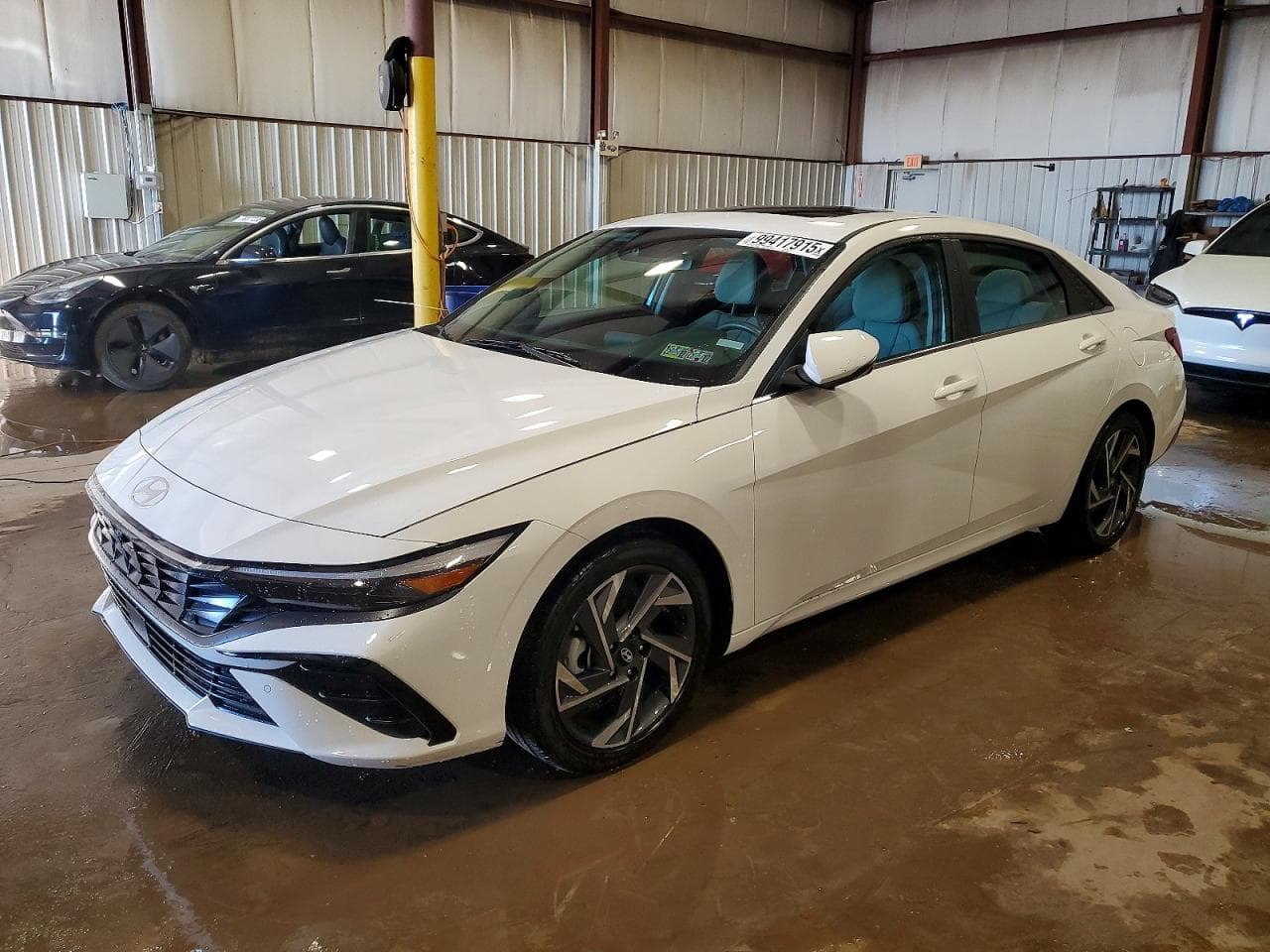 ELANTRA
