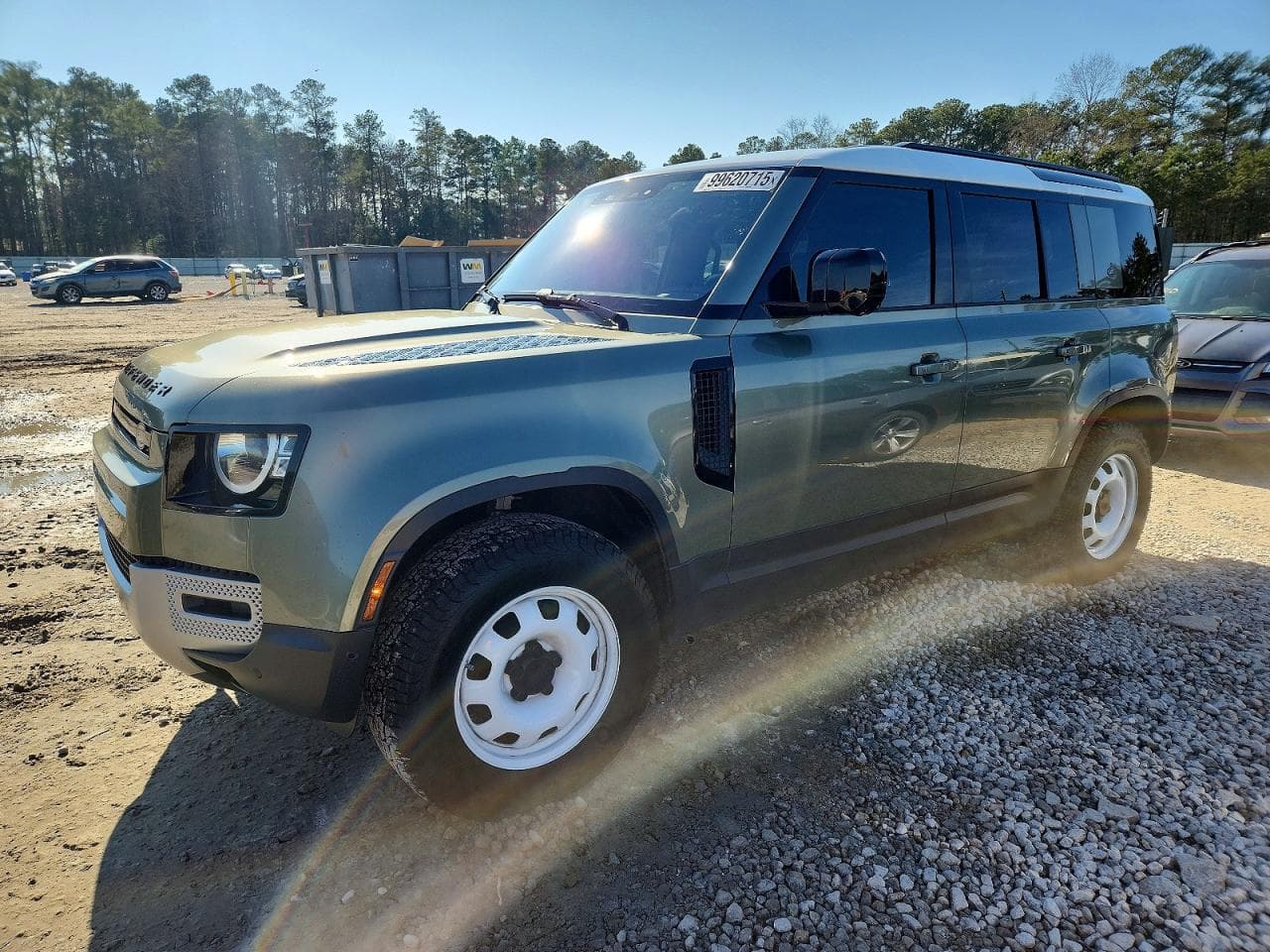 DEFENDER