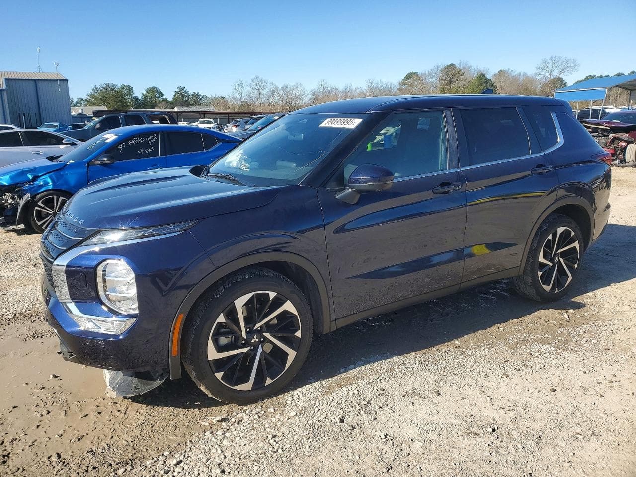 OUTLANDER