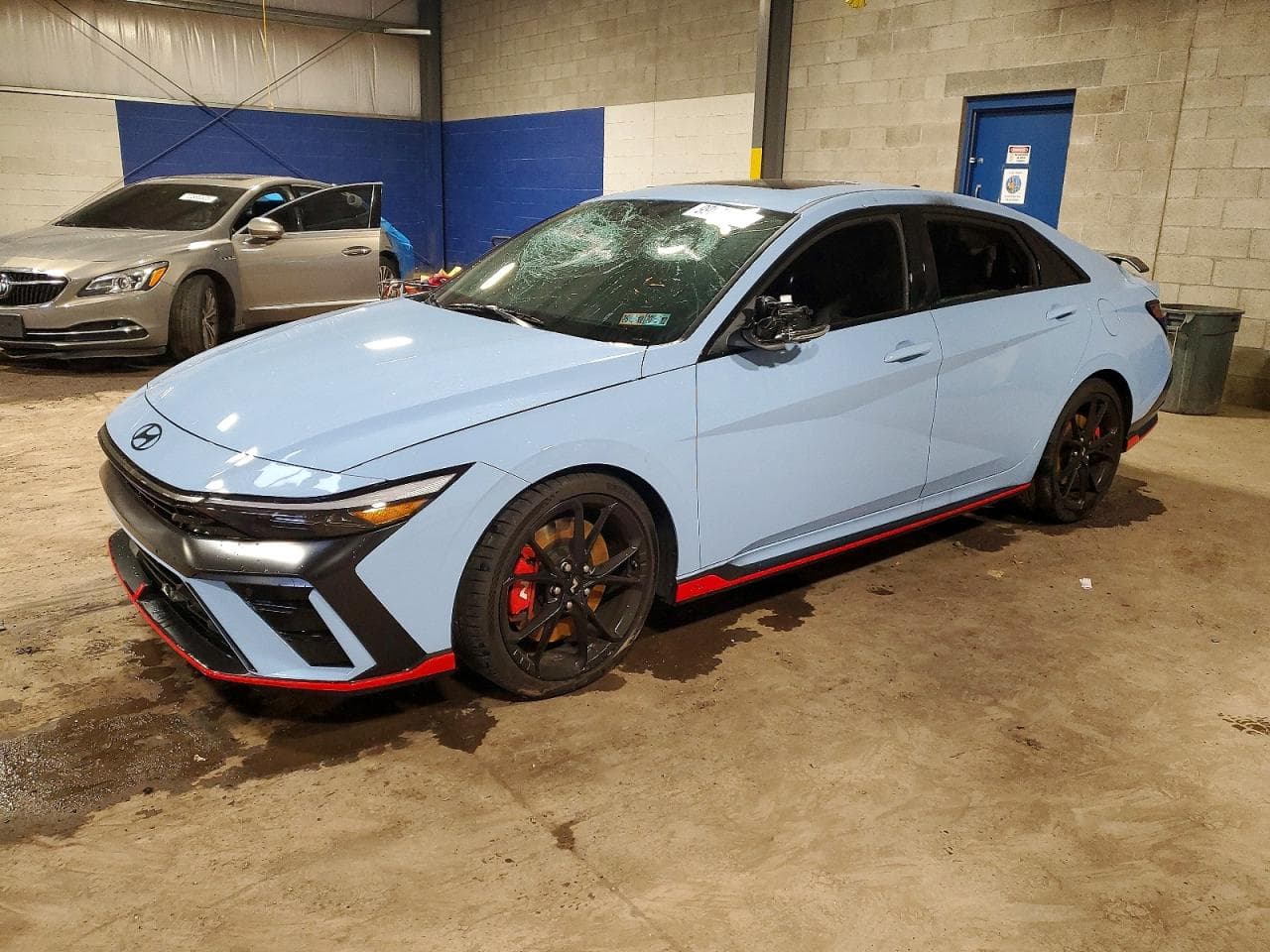 ELANTRA