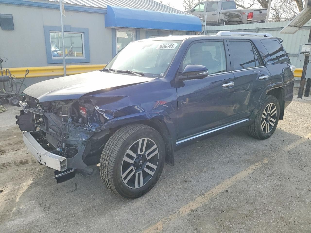 4RUNNER
