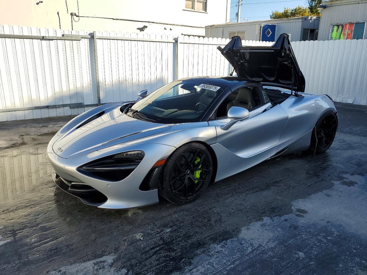 720S