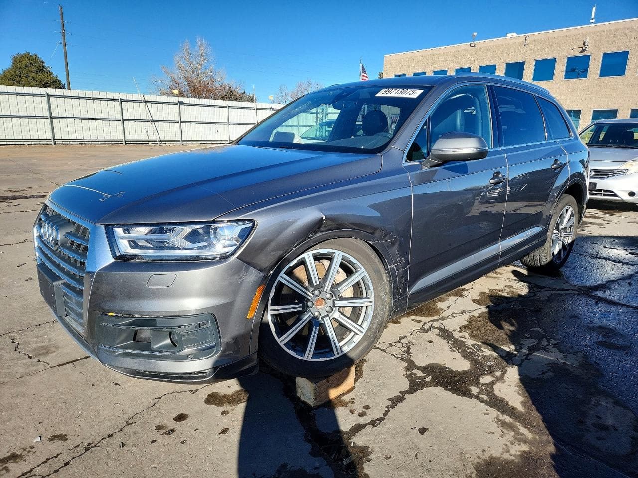 Q7