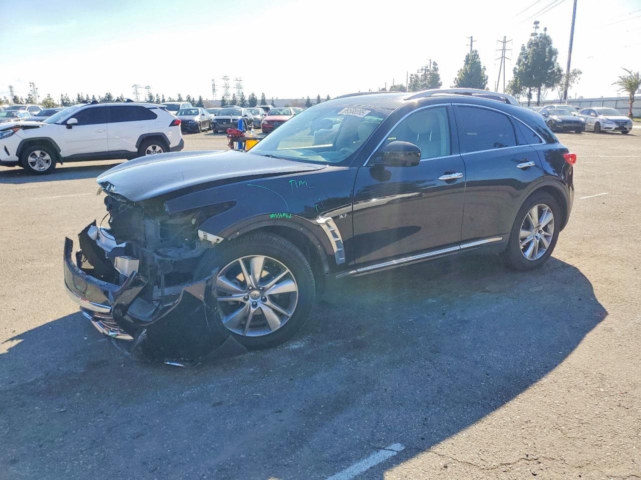 QX70