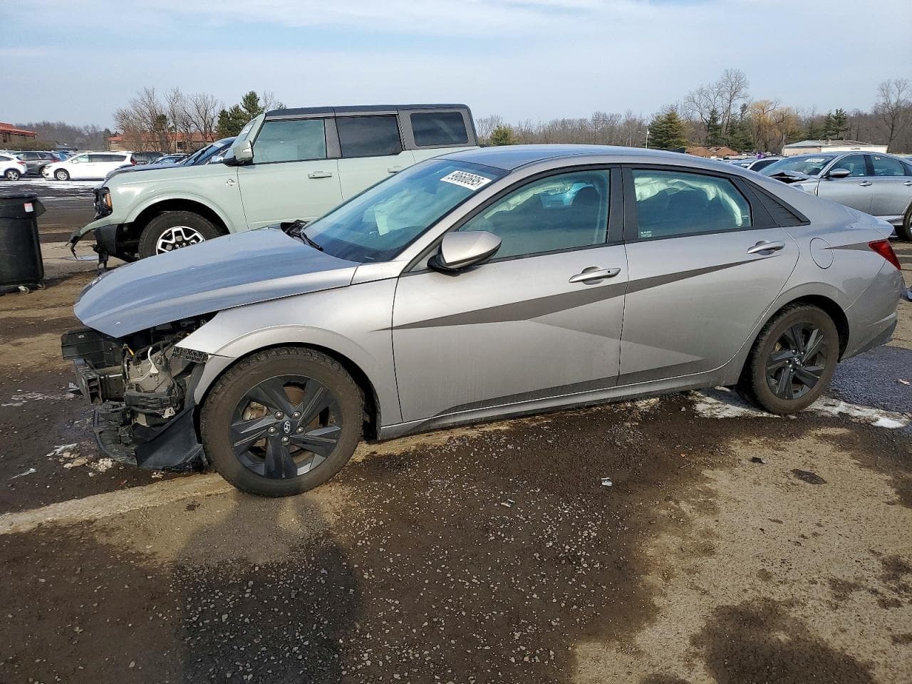ELANTRA