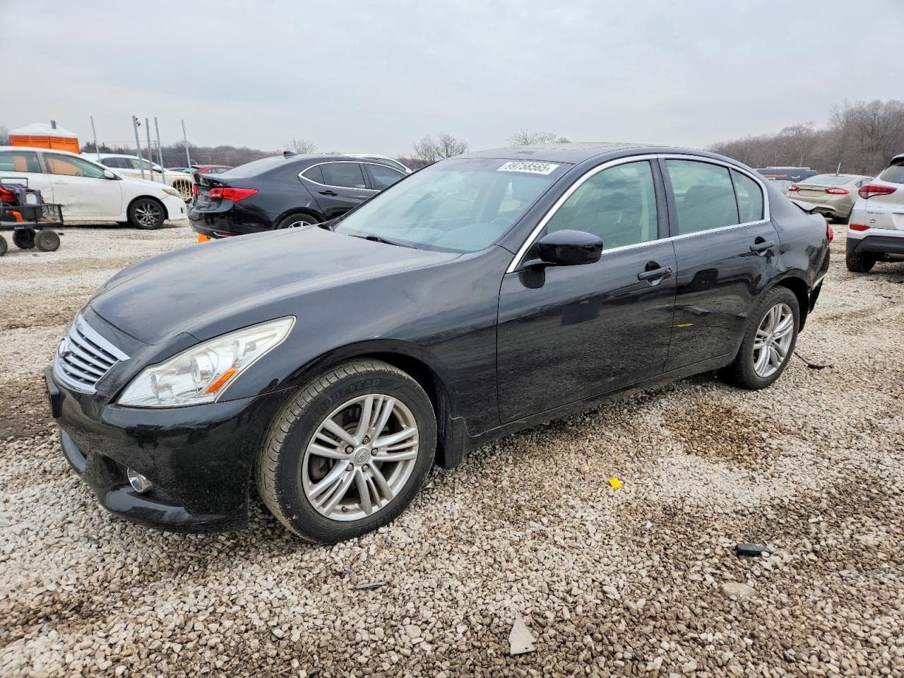G37