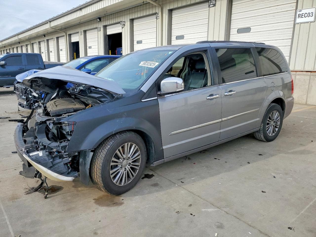 MINIVAN