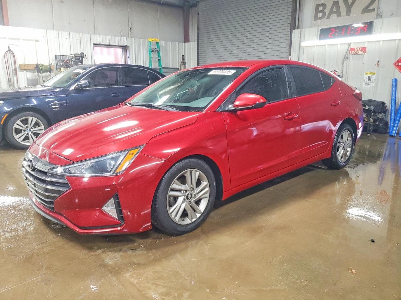 ELANTRA