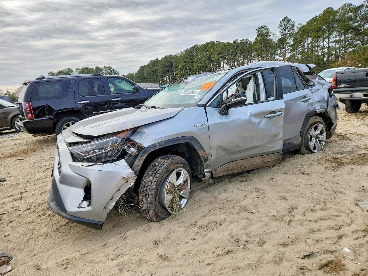 RAV4