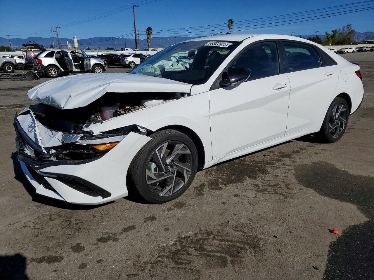 ELANTRA