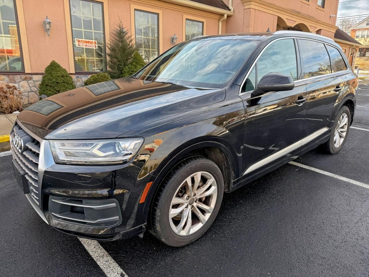 Q7