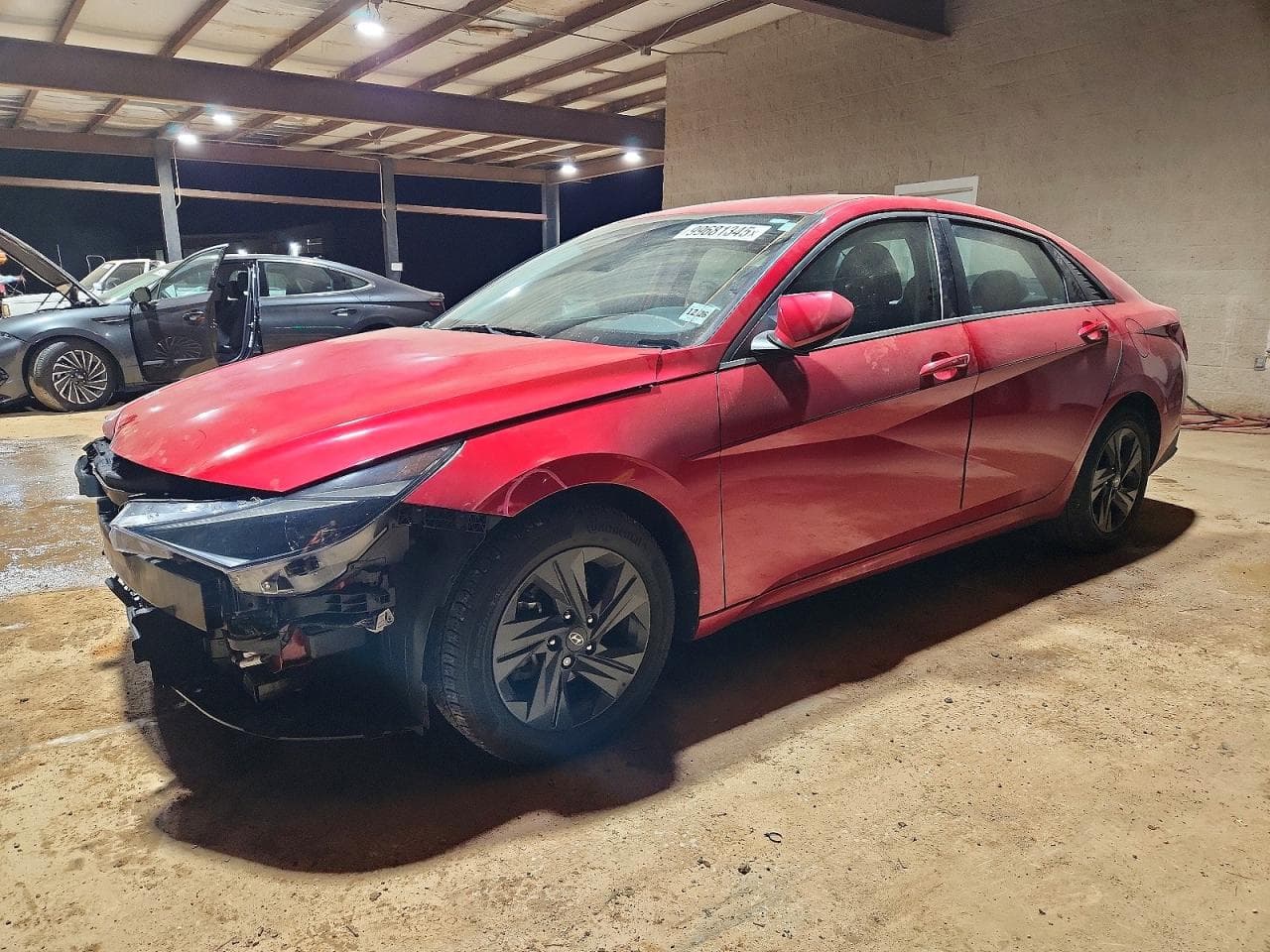 ELANTRA