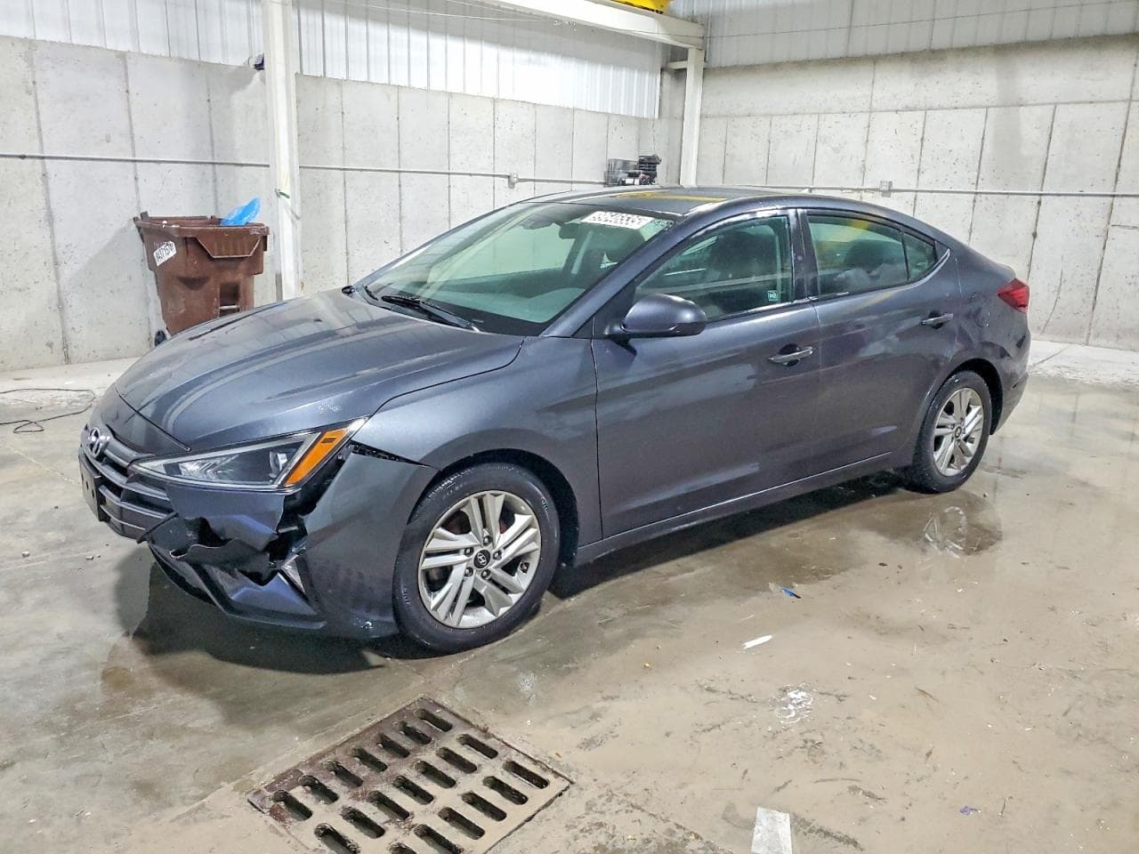 ELANTRA