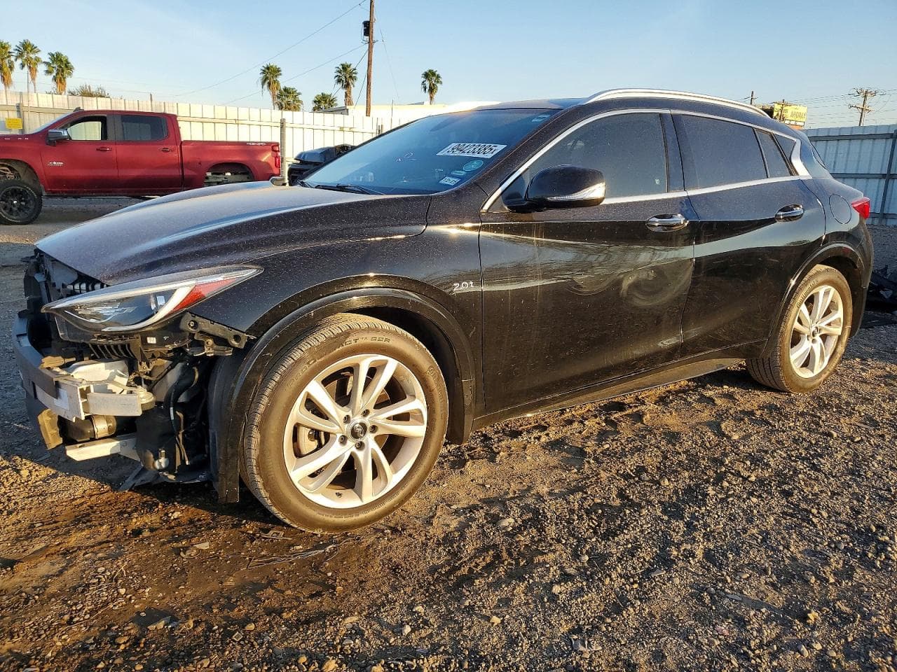 QX30