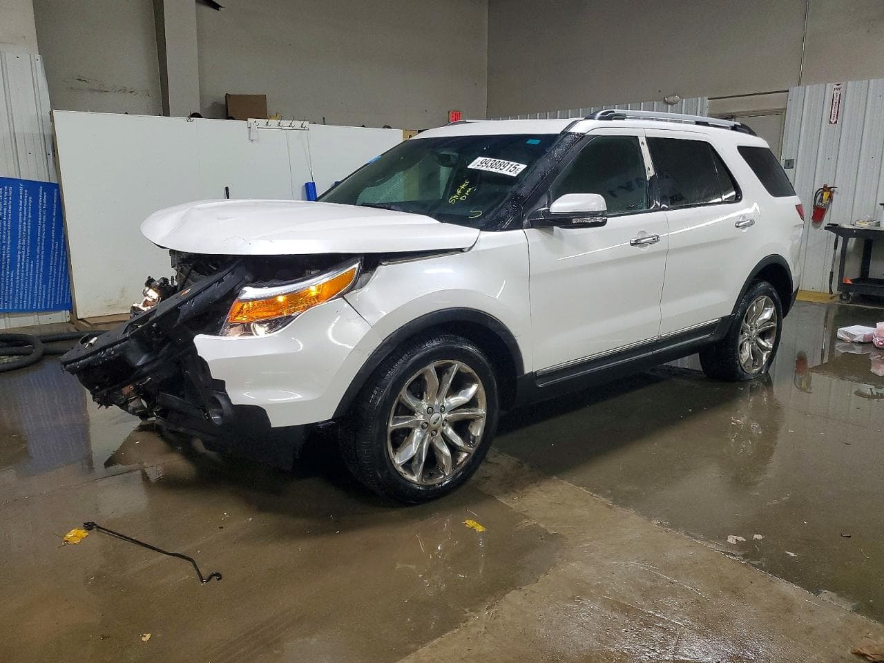 EXPLORER