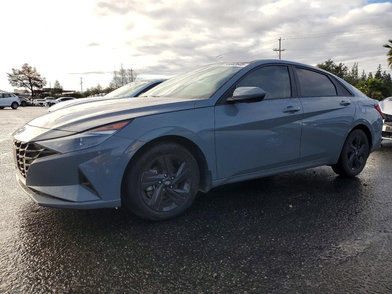 ELANTRA