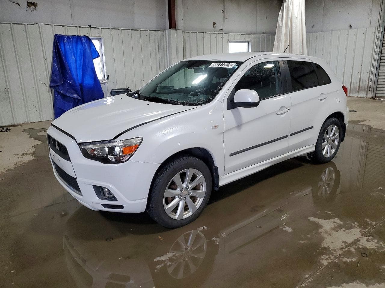 OUTLANDER