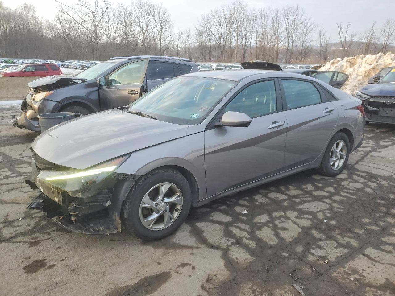 ELANTRA